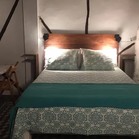 Apartamento Hervàs Y Vuelves
