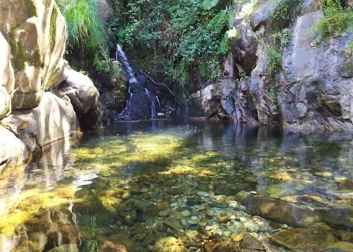 Y Vuelves Хервас